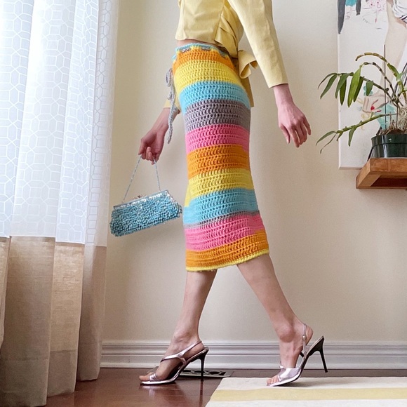 Redesigned multicolour striped crochet midi belted pencil skirt with side slit - Picture 3 of 11
